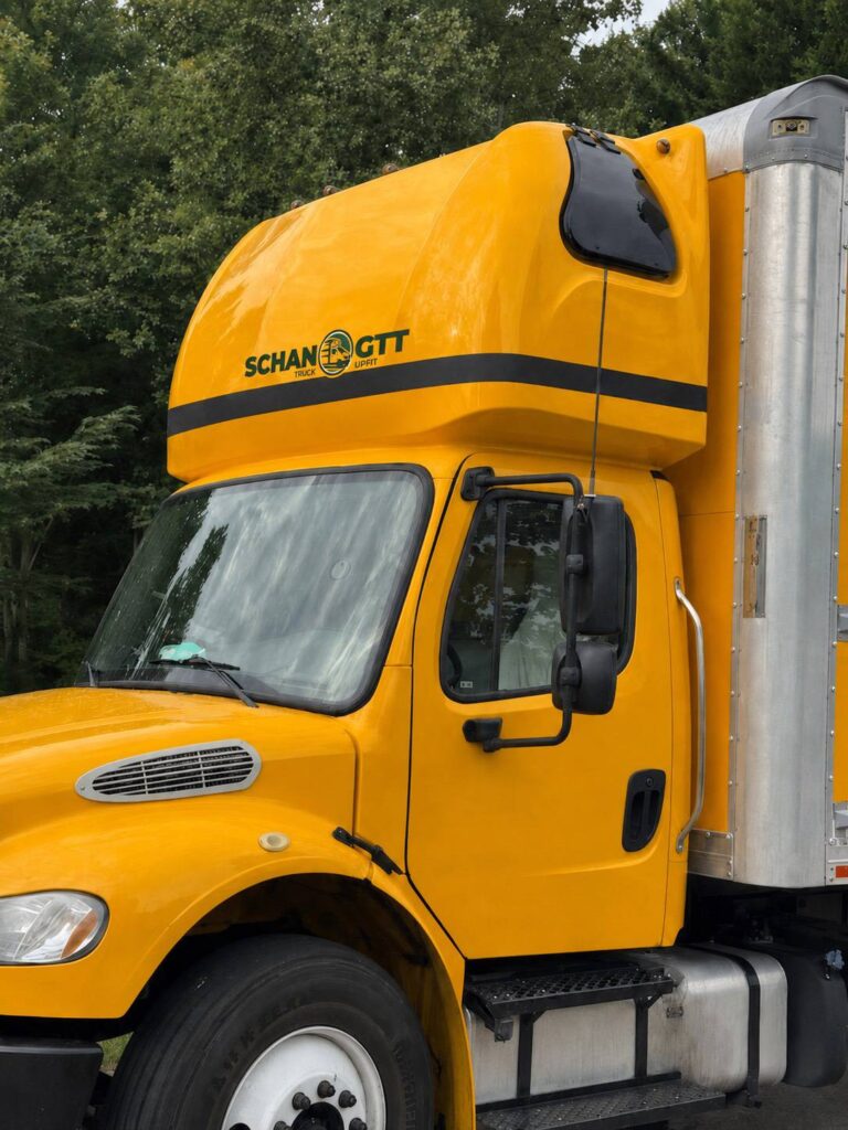 Freightliner M2 Yellow XL