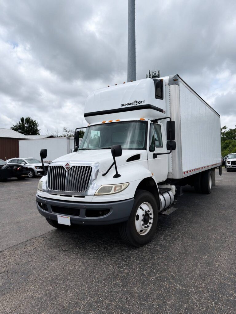 International 4300 White