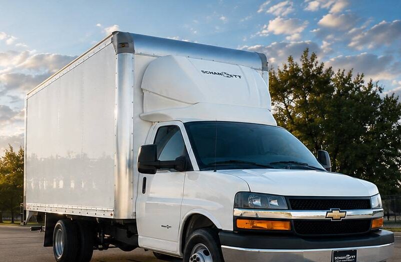 Truck aerodynamic spoiler
